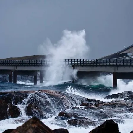 Ola Bua Near The Atlantic Road *